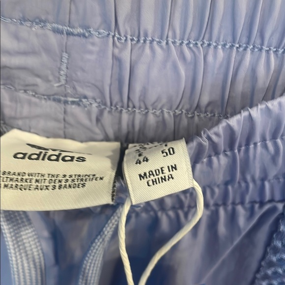 Adidas Lavender Track Pants with Black Stripes - Picture 5 of 6